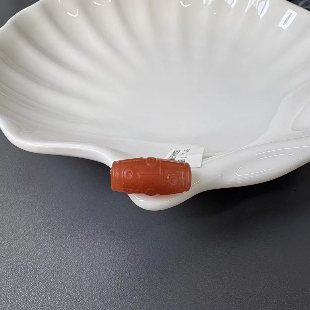 南红九眼天珠桶珠雕刻件(通孔）5.5-5.9克