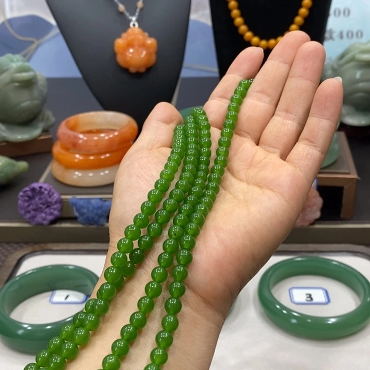 未镶嵌东陵石颈饰