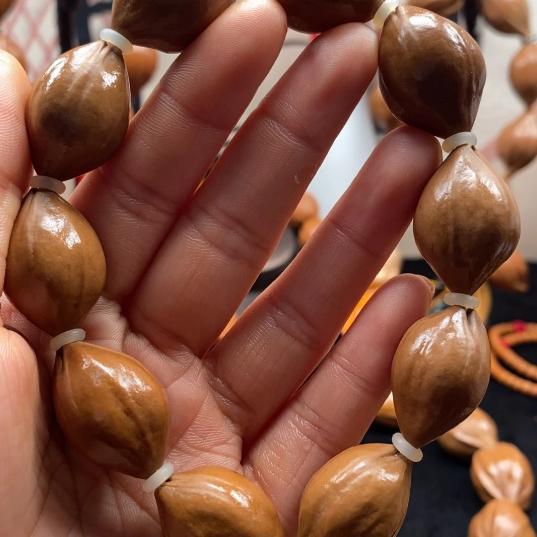 橄榄核手串/手链三面佛1.8