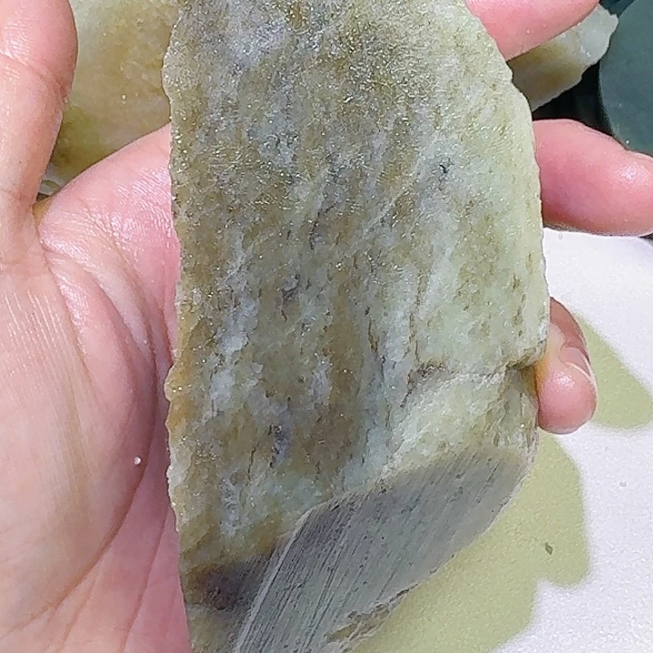 和田玉未镶嵌车挂