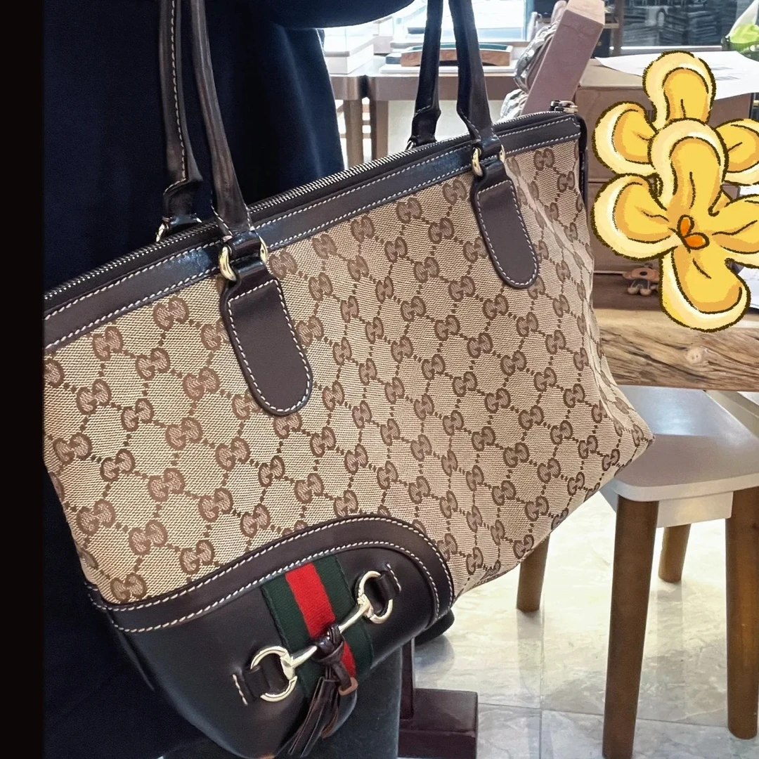 95新 GUCCI/古驰 老花满印布面手提购物袋57359829