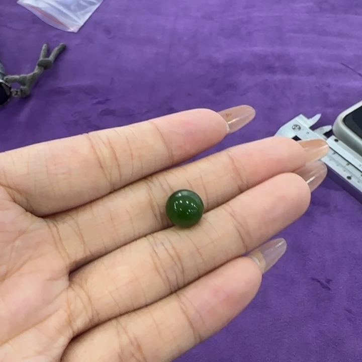 飘***雨和田玉（碧玉）未镶嵌手链