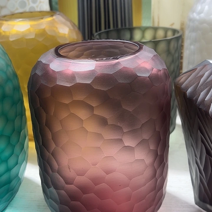 手工艺品琉璃粉色磨刻花瓶花器高23口9