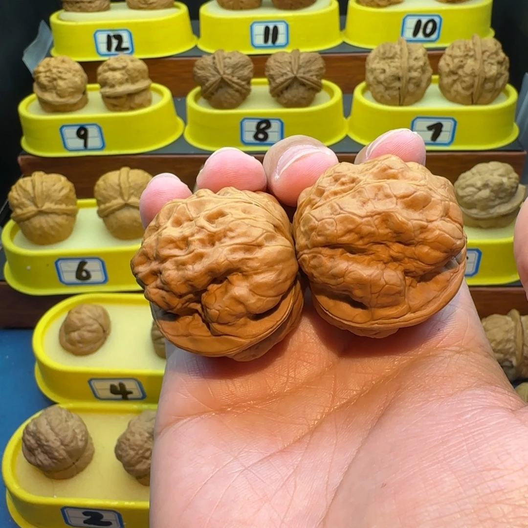 我***北桃核把件蟾祖核桃