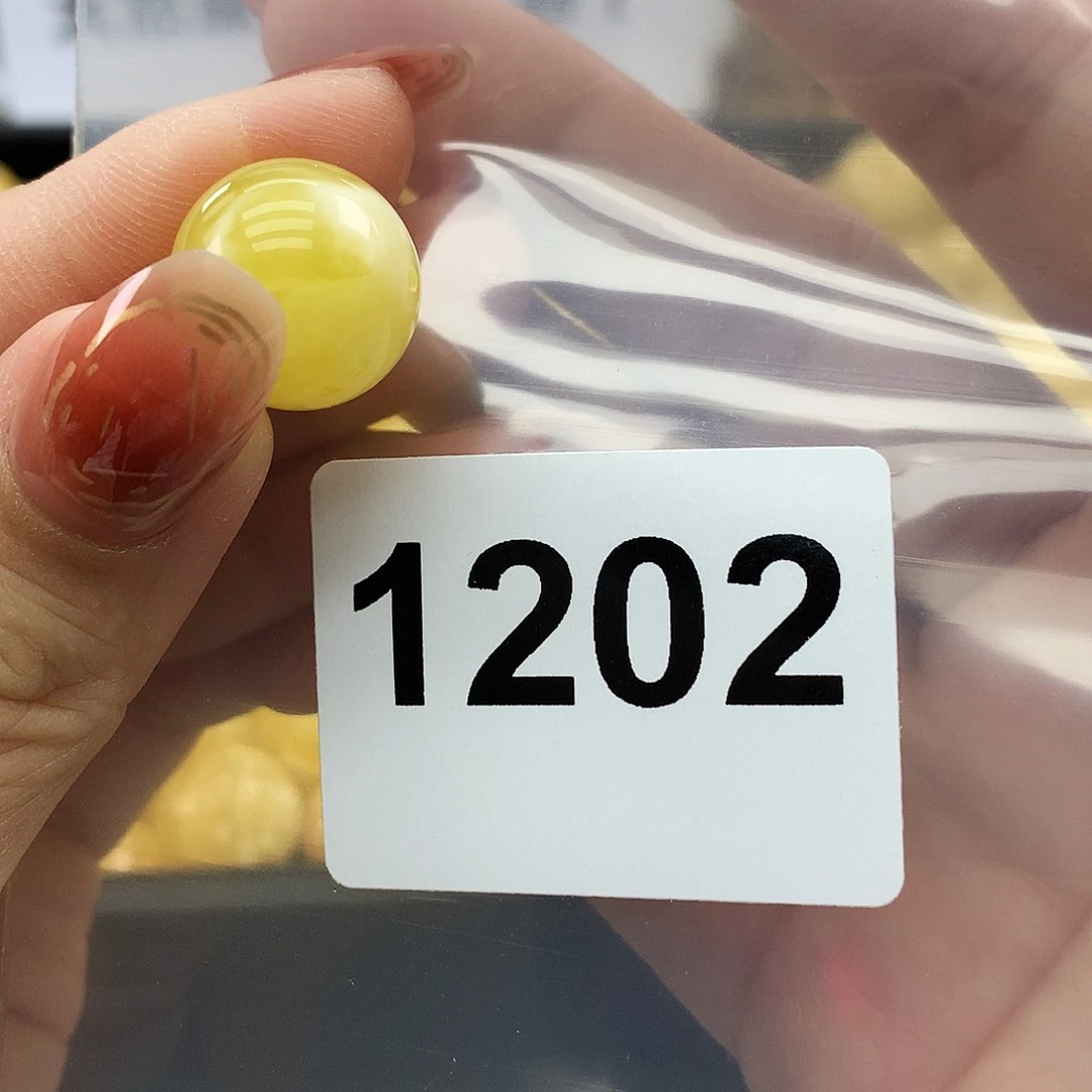 未镶嵌蜜蜡珠宝奇石