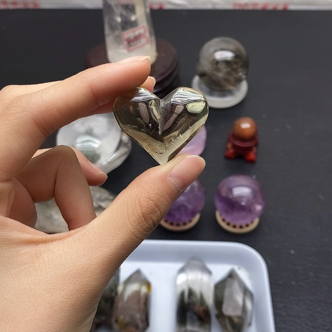 水晶未镶嵌珠宝半成品52水晶石