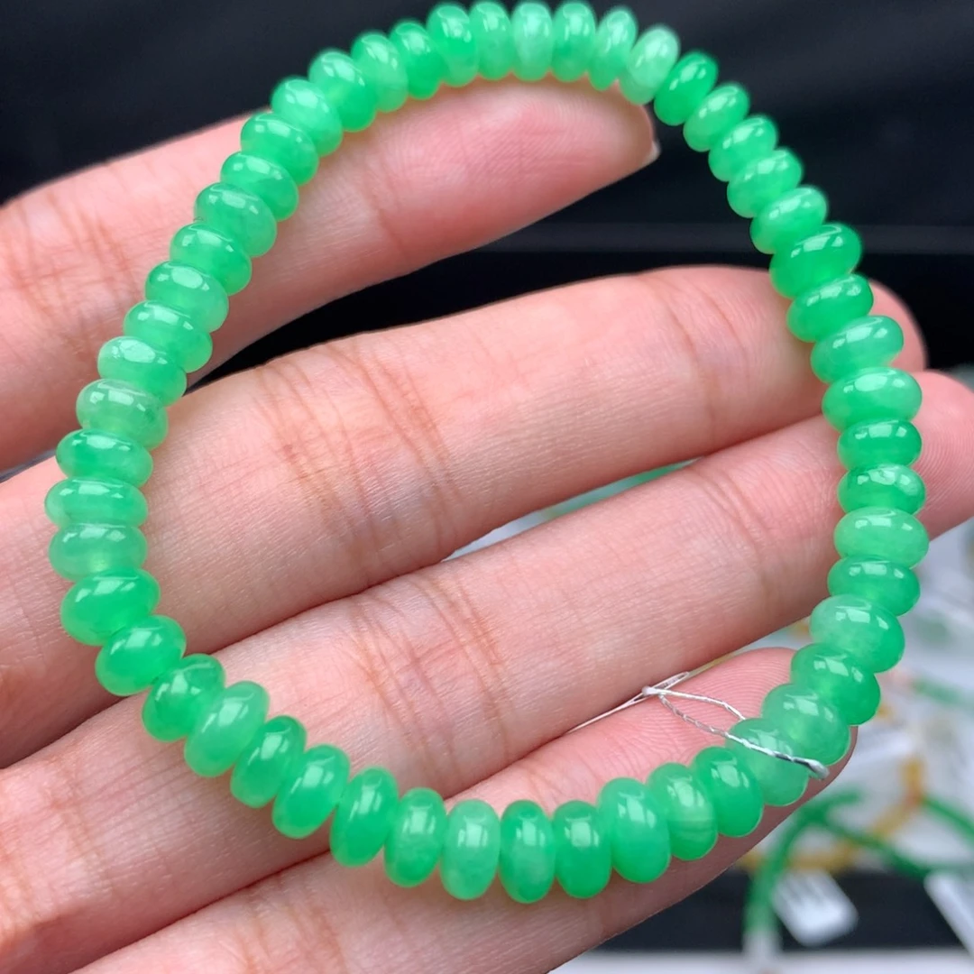 翡翠手链未镶嵌木**我卡