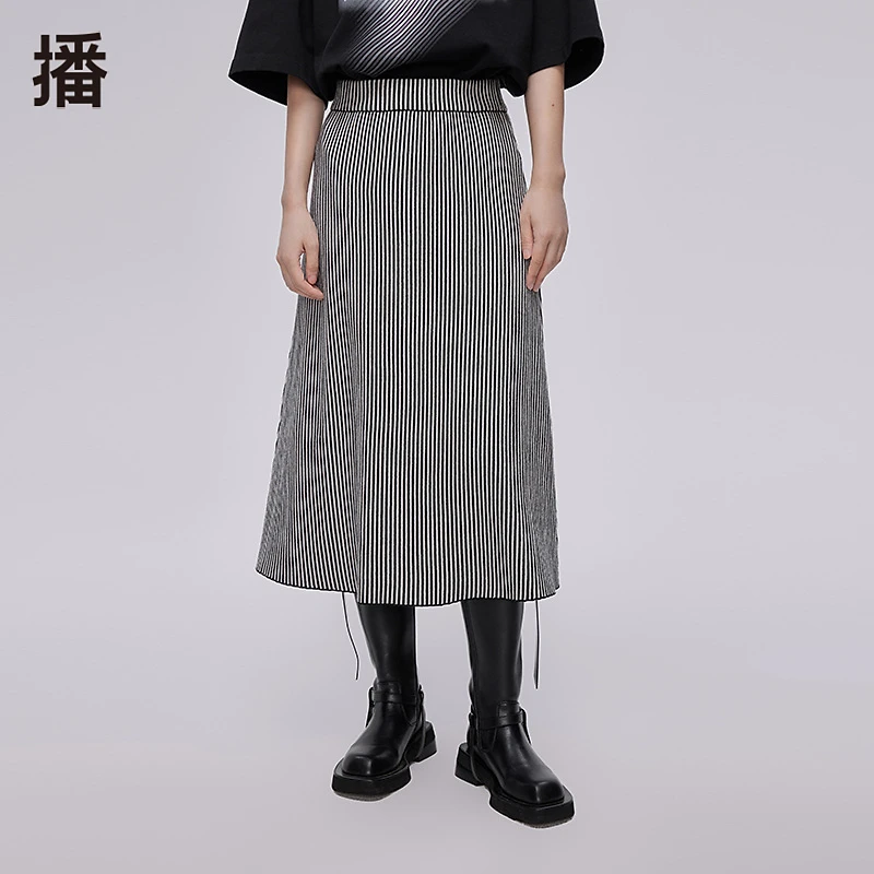 【陈嘉尔专属】播春优雅伞形细密竖休闲中长款半裙BDQ1BD0412