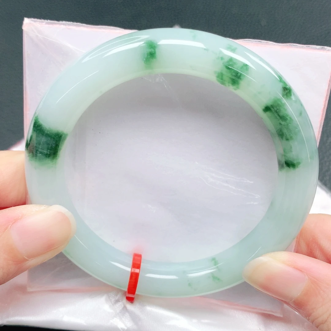 翡翠未镶嵌手镯56圈