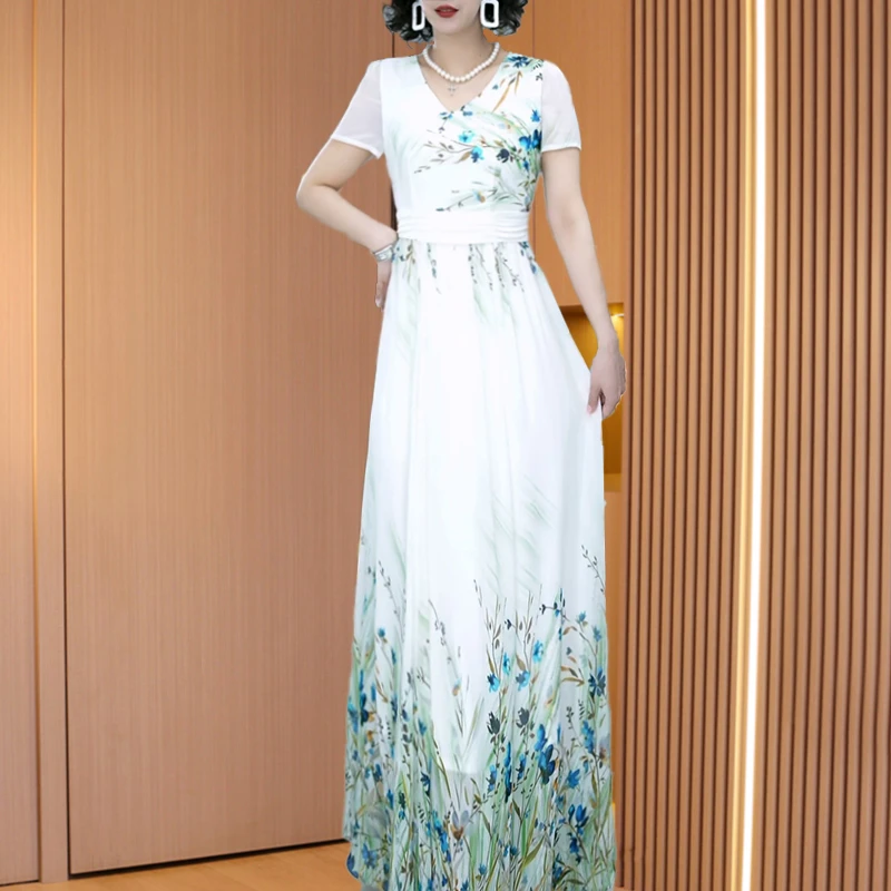 白色连衣裙女夏新款今年流行爆款漂亮高端裙子