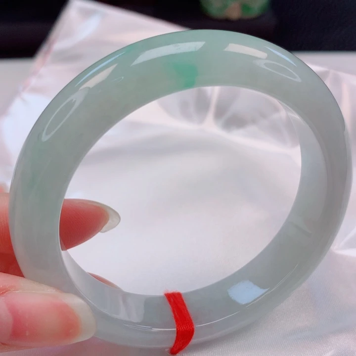 翡翠未镶嵌手镯54圈