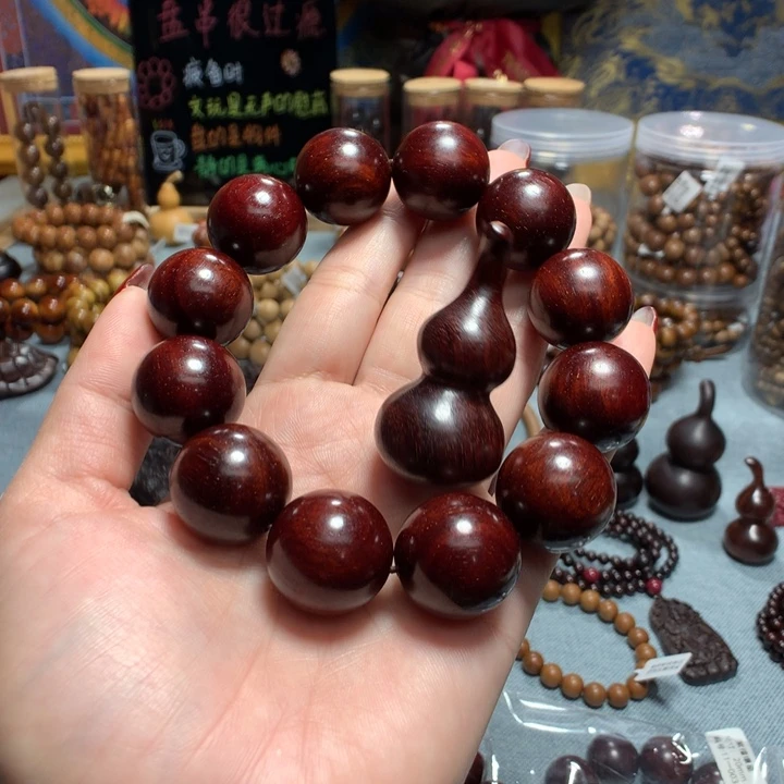 小叶紫檀手串/手链人****。20mm满星加小葫芦