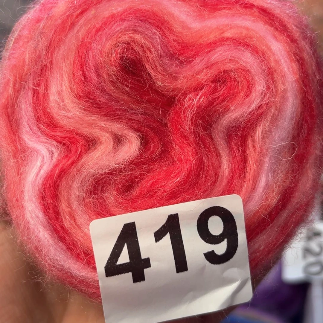 织绣419号马海毛6团一包6两