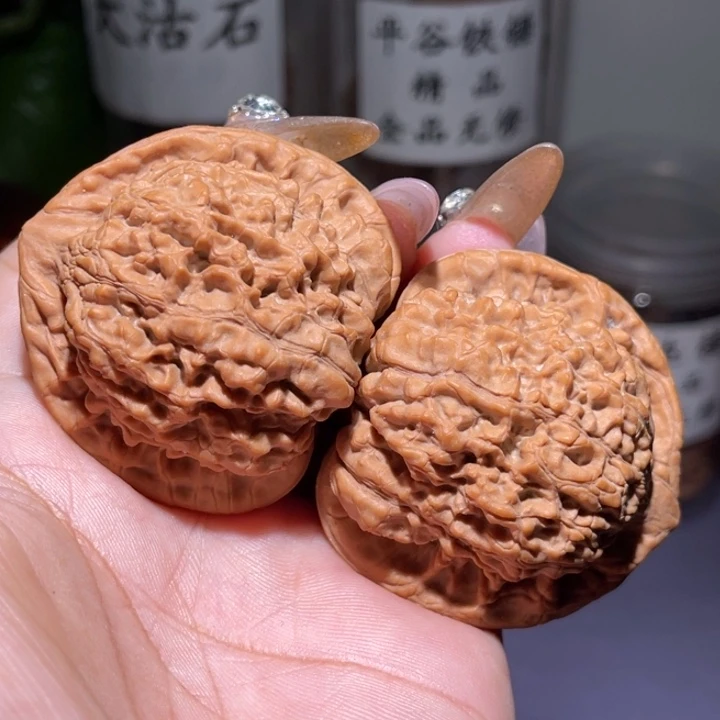 逗***生吊坠桃核          48