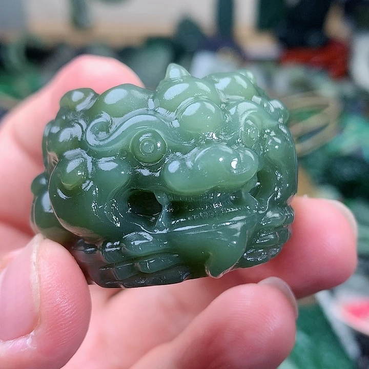 未镶嵌和田玉挂件