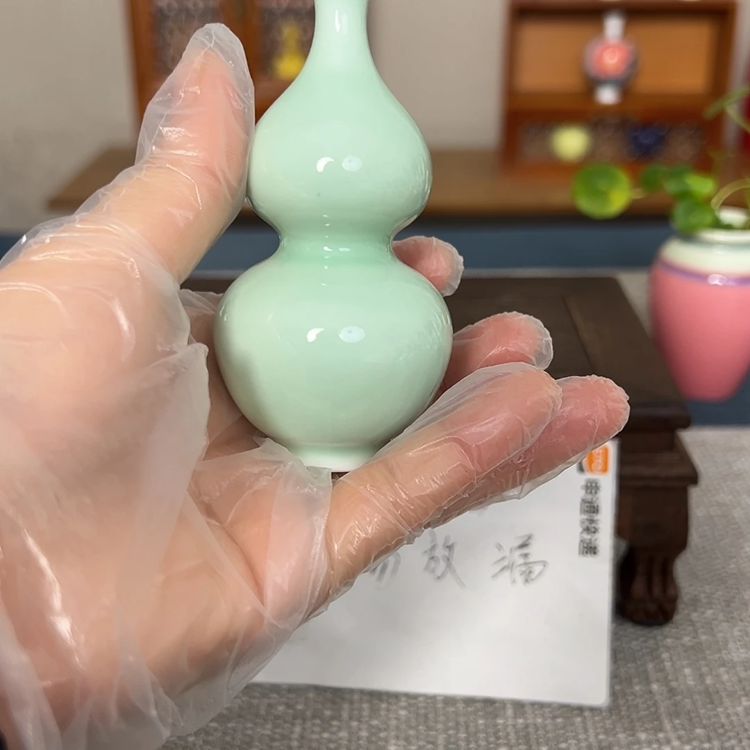 摆件夜**烦景德镇陶瓷研究所学会