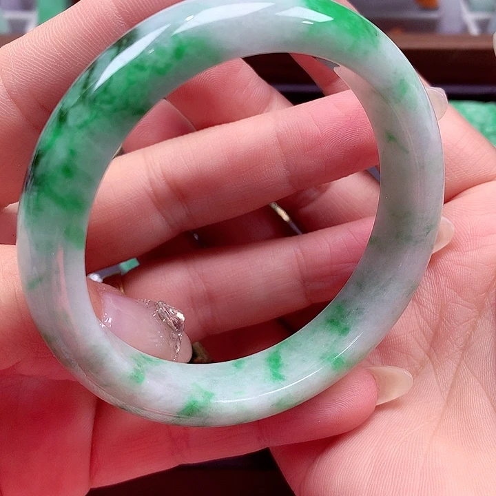 翡翠未镶嵌手镯翡翠翡翠手镯