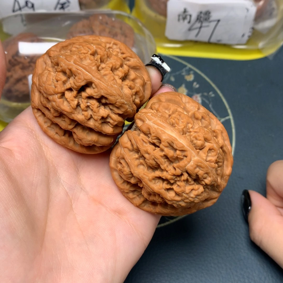 文玩核桃把件49-24712-0