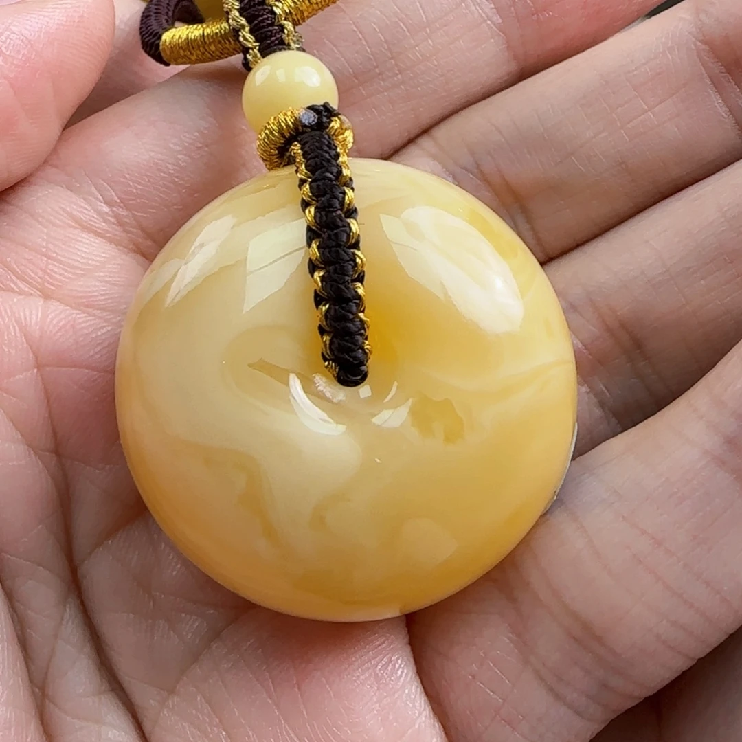****晴琥珀未镶嵌珠宝奇石