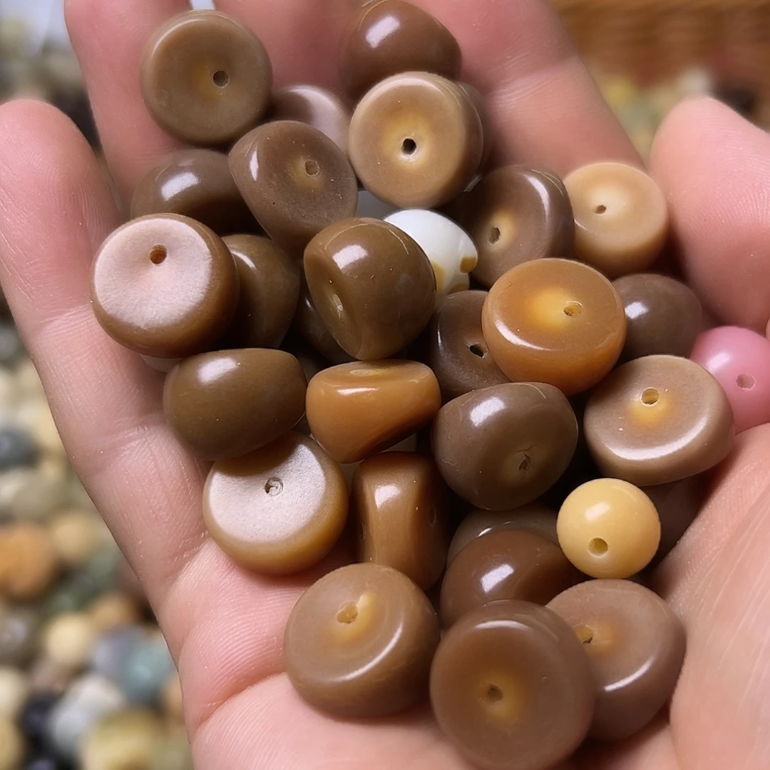 菩提根/象牙果手串60颗瑕疵咖色蒜瓣
