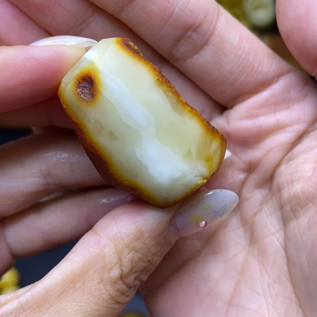 未镶嵌定制琥珀花*乐胖
