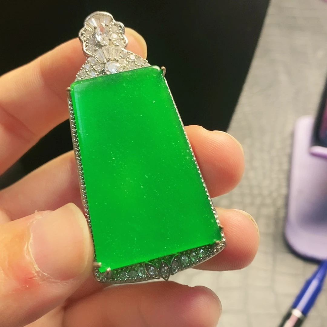 翡翠银S925镶嵌颈饰