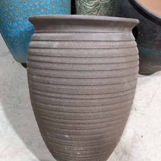 紫砂花盆口24高度34黑陶