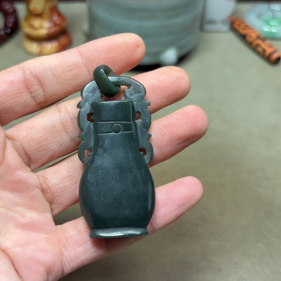 这个物件挺老气啊