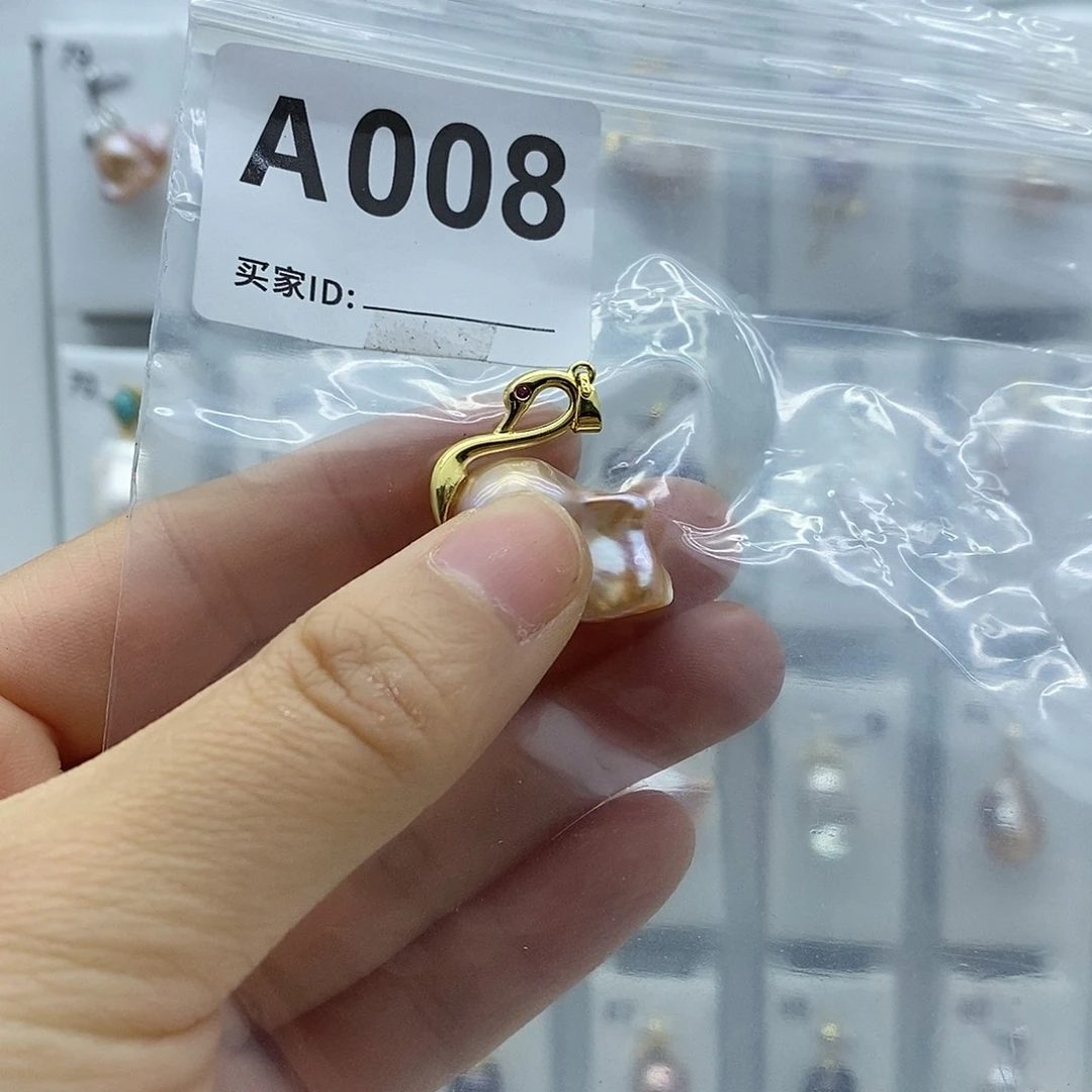 钛钢颈饰淡水珍珠