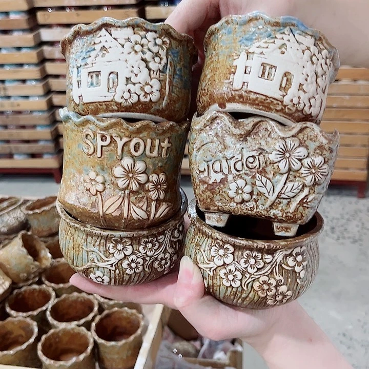 有孔.凑单10元陶瓷花盆发货！