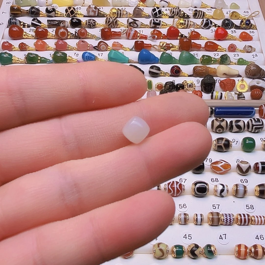 A****玛瑙/玉髓合金颈饰