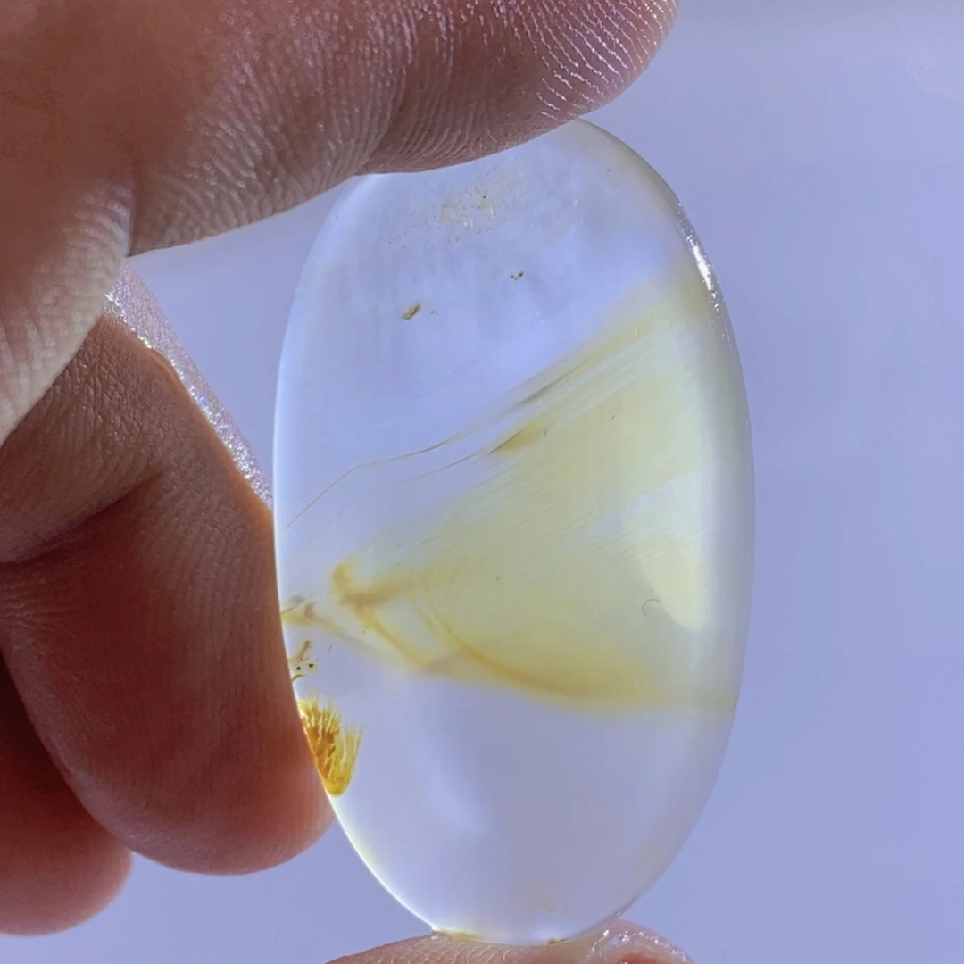 玛瑙/玉髓颈饰未镶嵌丫**?