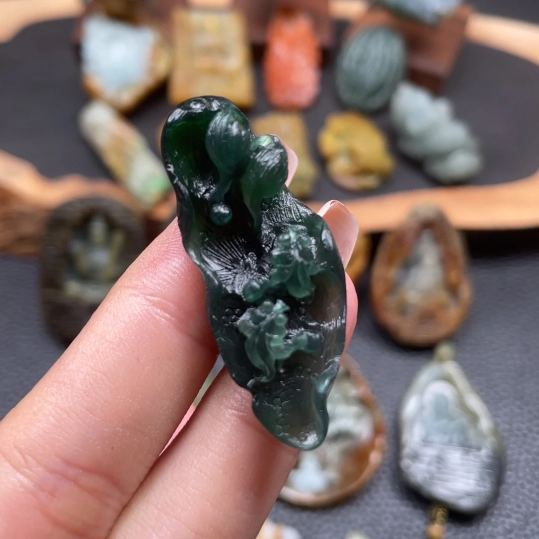 定制翡翠未镶嵌翡翠