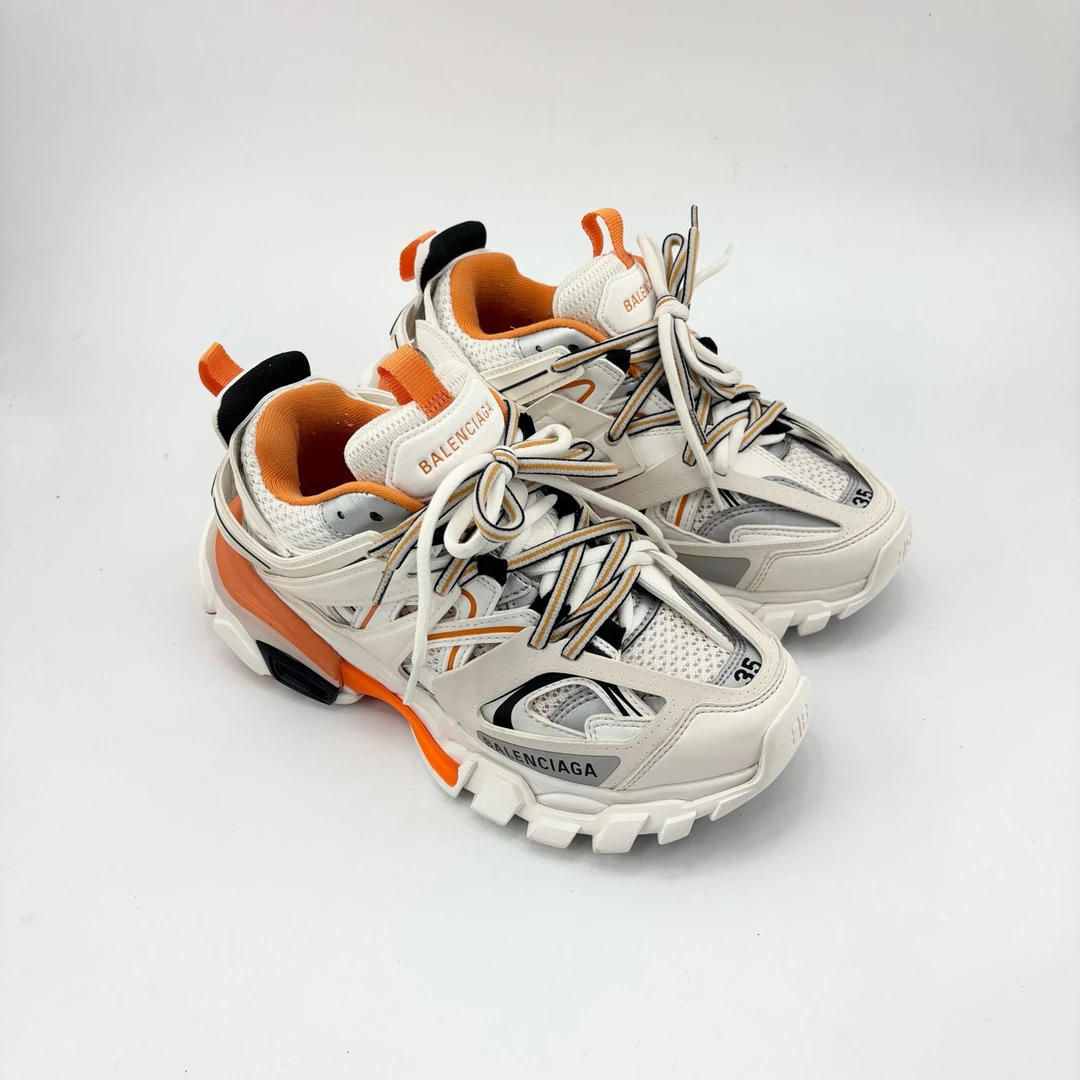 99新 Balenciaga/巴黎世家 35码/白橙track老爹鞋/pp426500