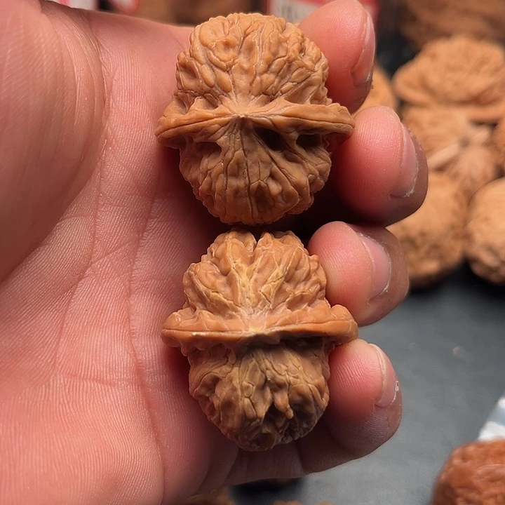 文玩核桃把件红莲