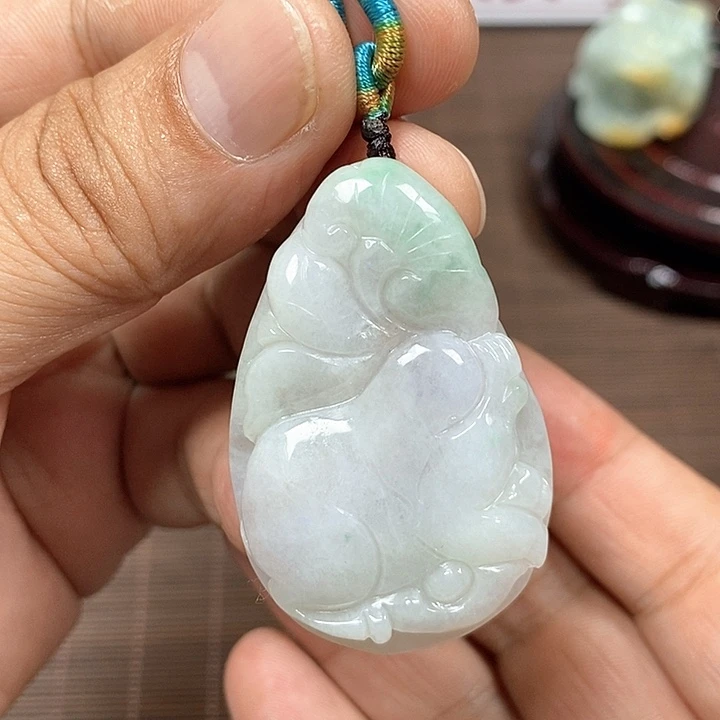 颈饰未镶嵌翡翠天然翡翠玉A货配证书