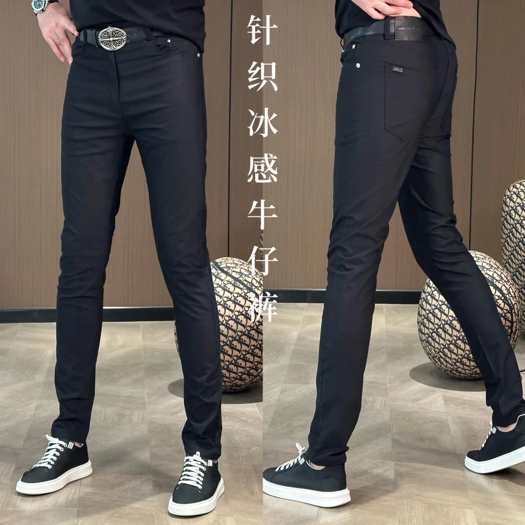 TM-1900纯黑色牛仔裤