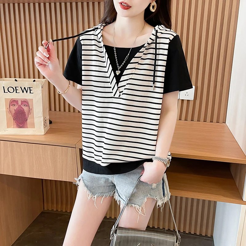 假两件条纹连帽v领短袖t恤女2025夏季新款宽松大码纯棉撞色上衣服