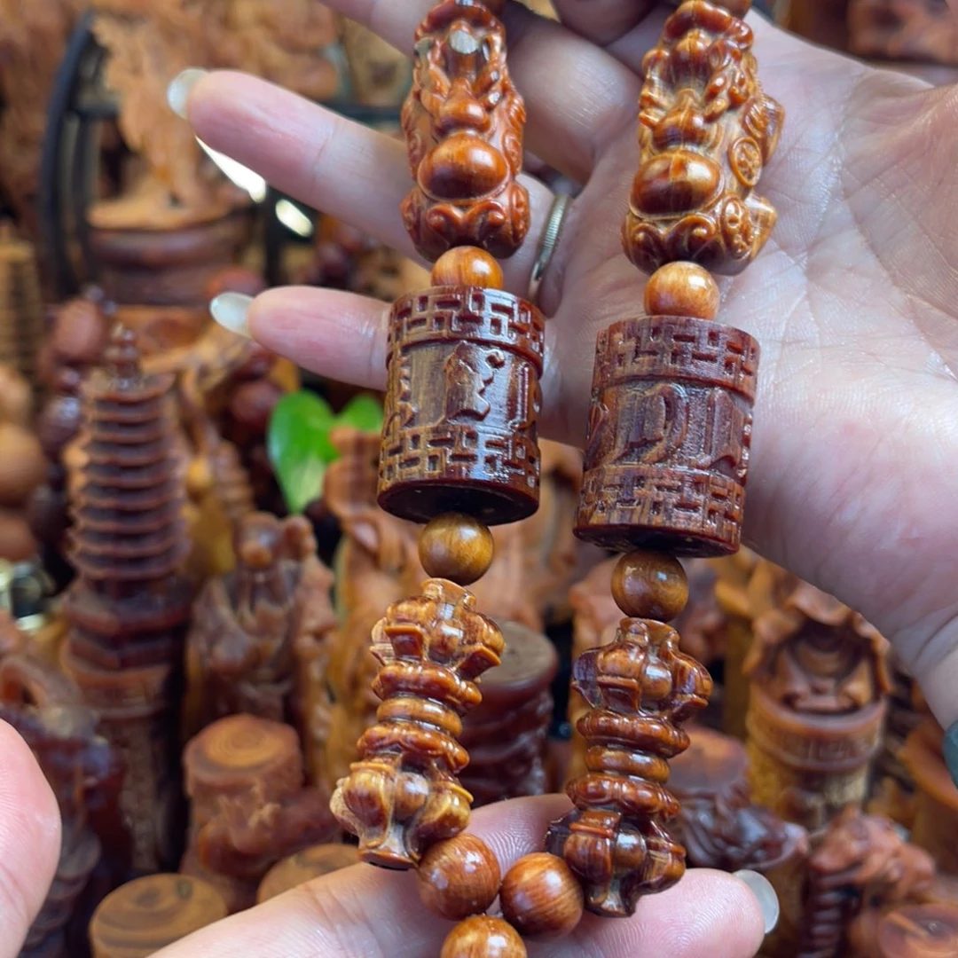 其他松木（琥珀木）瑕多宝手持