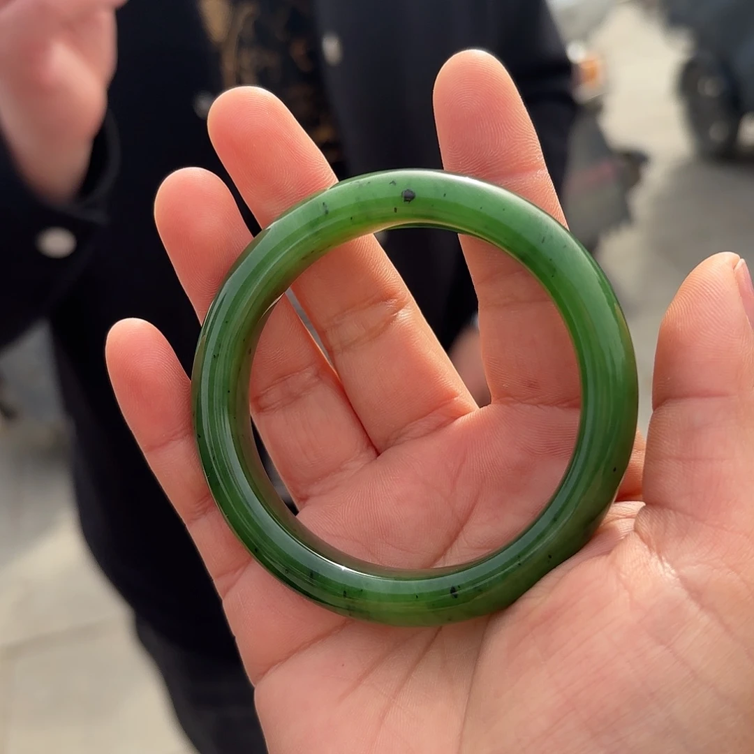 和田玉未镶嵌和田玉