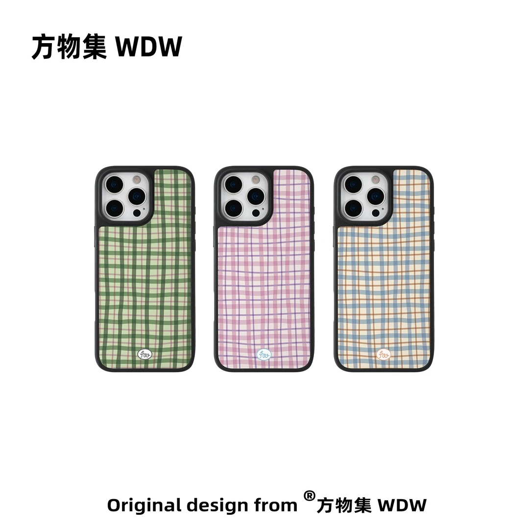 方物集丨<性感线条>丨鎏金印花磁吸手机壳复古波点适用iphone17