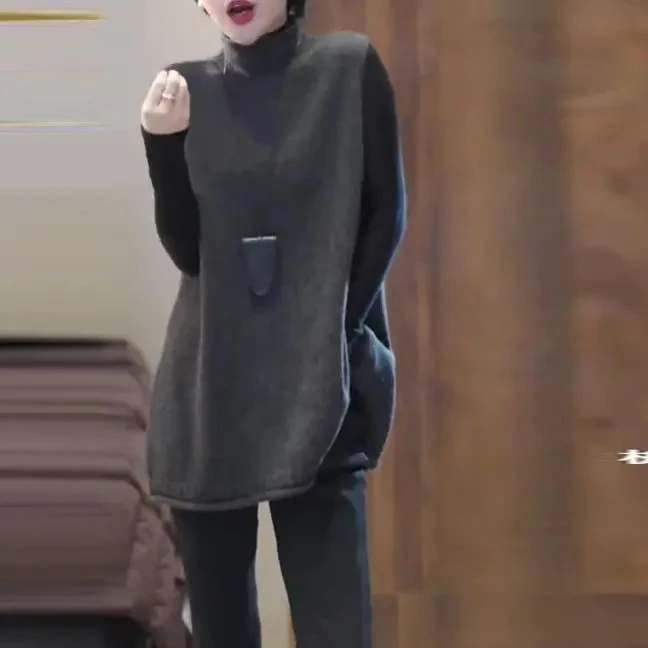 新款百搭咖色后背小众高领针织马甲背心女秋冬宽松显瘦无袖上衣