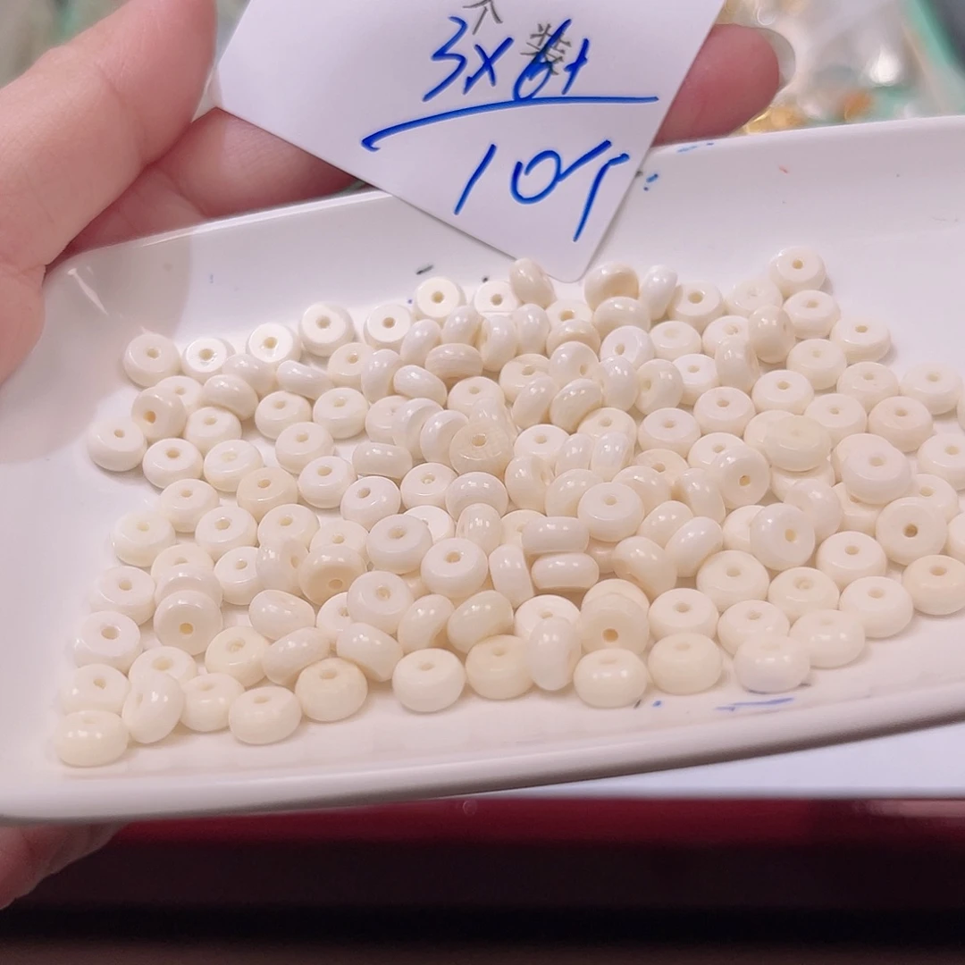 水晶未镶嵌珠宝半成品54 。