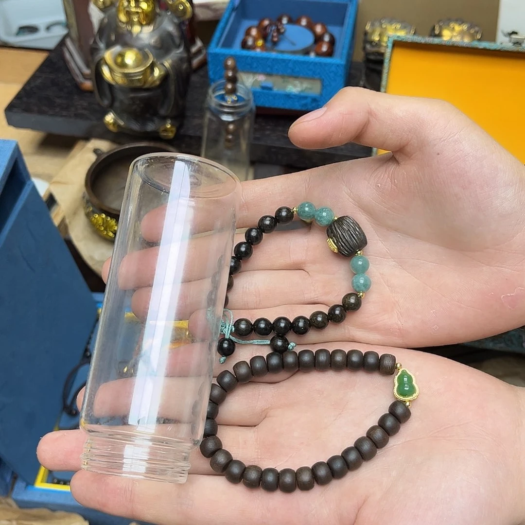 大叶紫檀（黑酸枝木类）