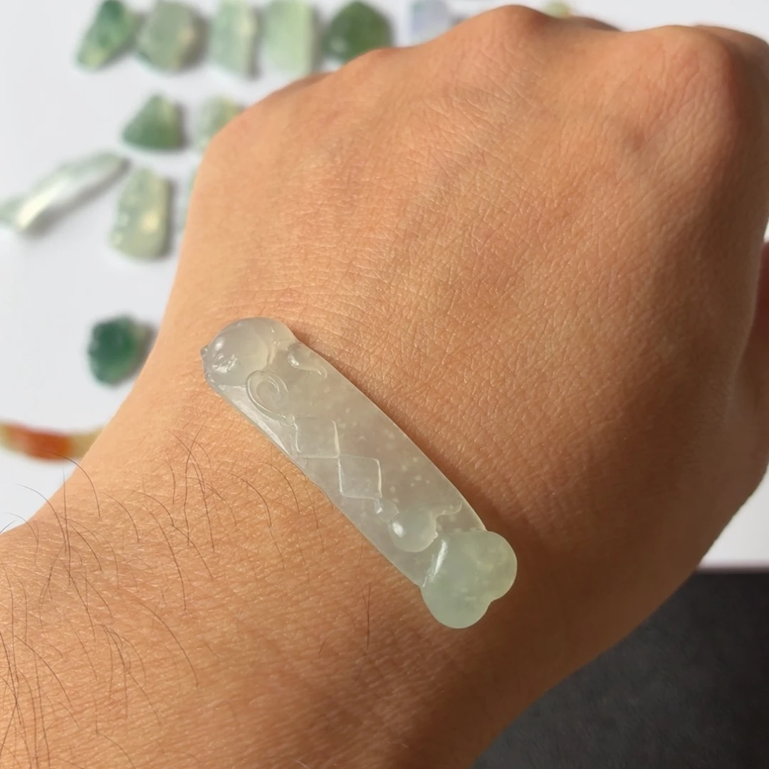 定制翡翠未镶嵌天然翡翠A货