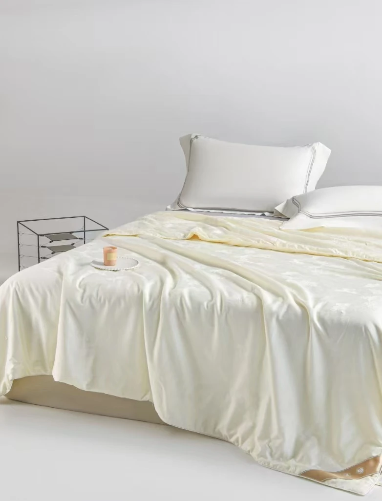 植森高高定蚕丝被