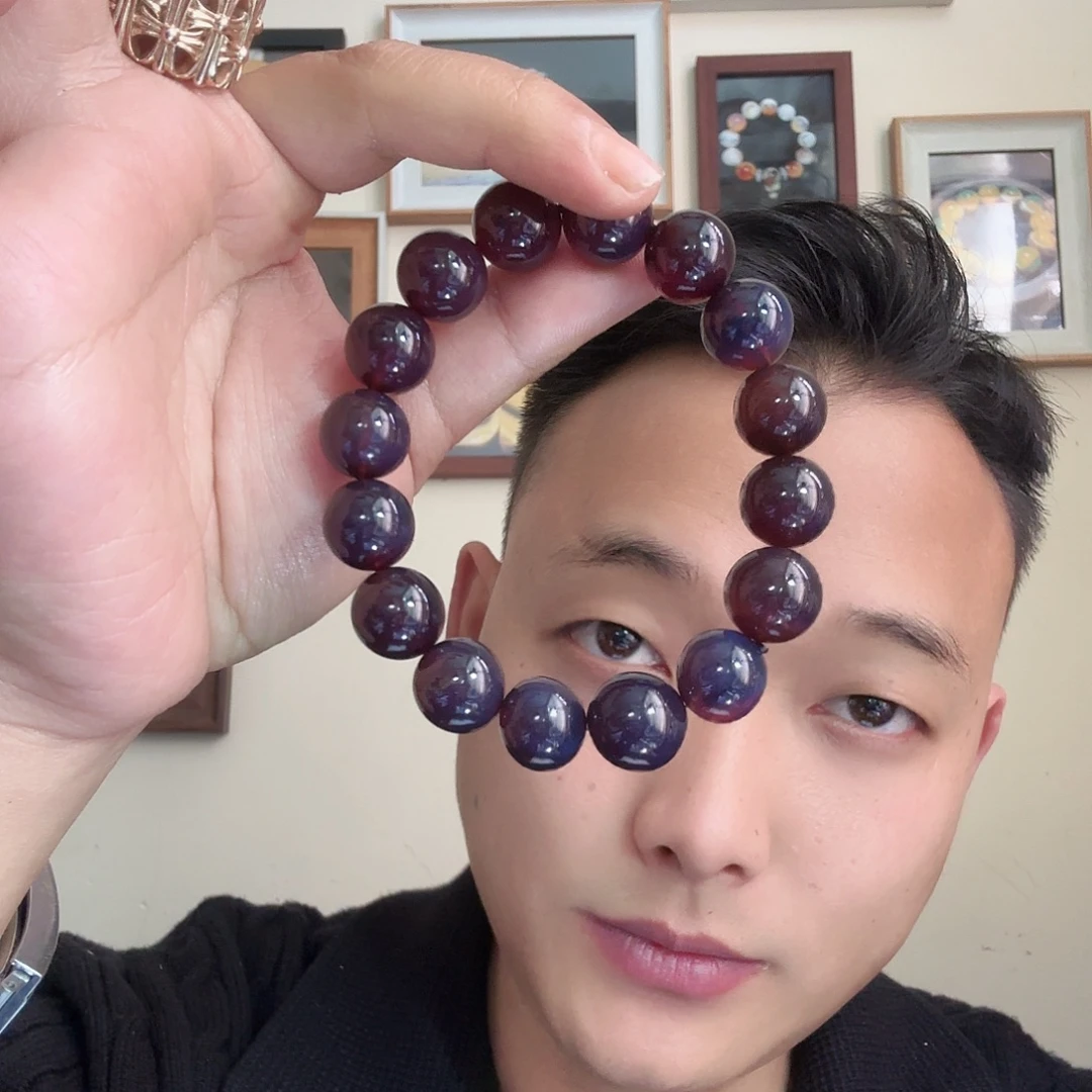 琥珀未镶嵌裸石琥珀