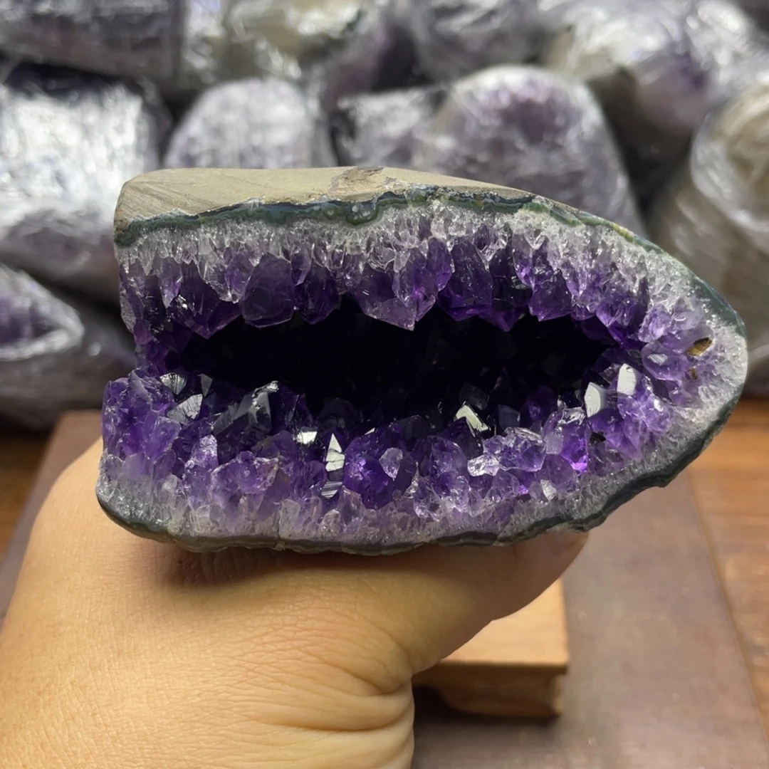 大型摆件（非配饰）未镶嵌水晶