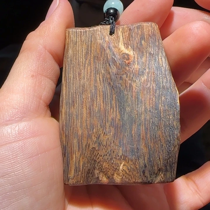 吊坠沉香张勺子吊坠14克