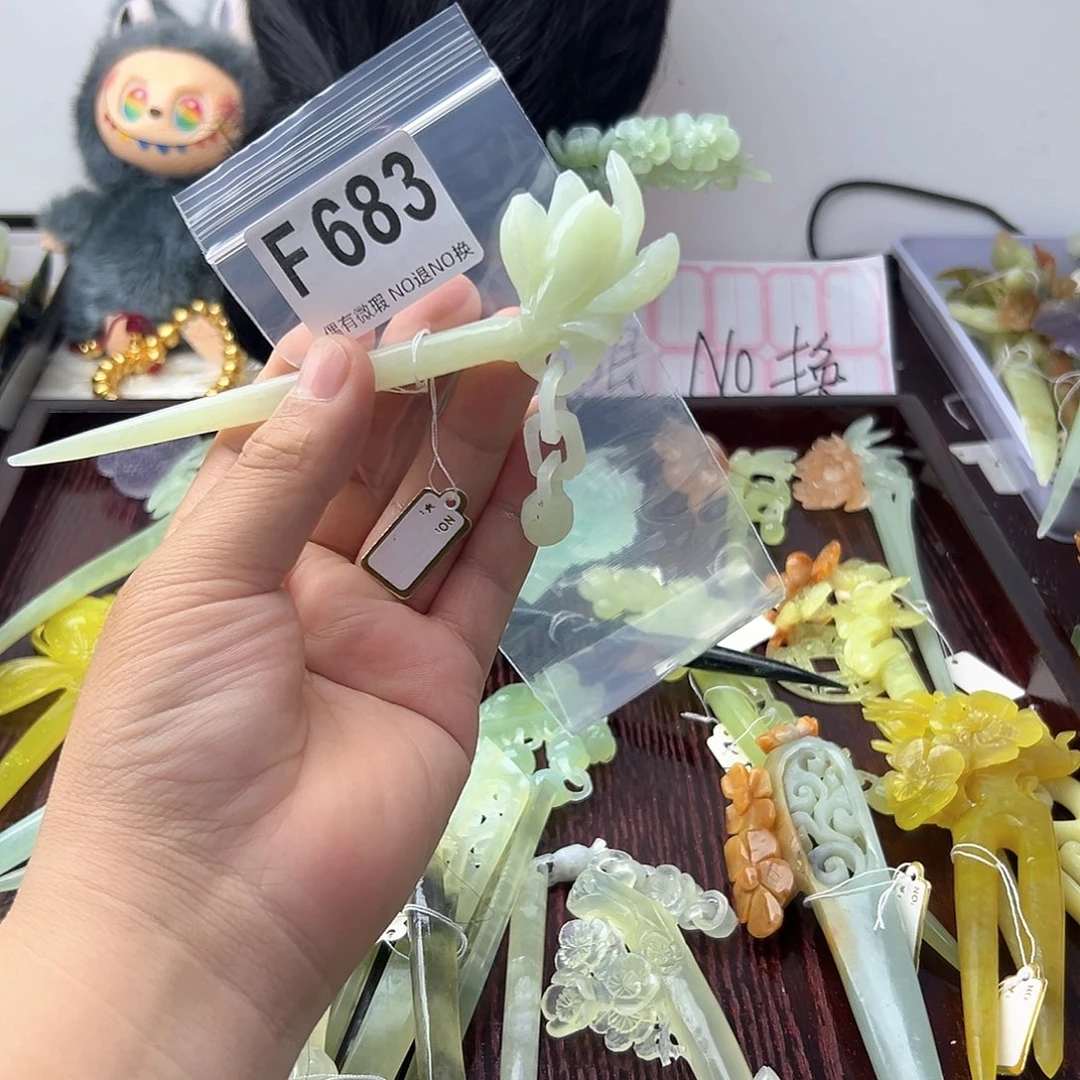 合金蛇纹石玉发饰花****)